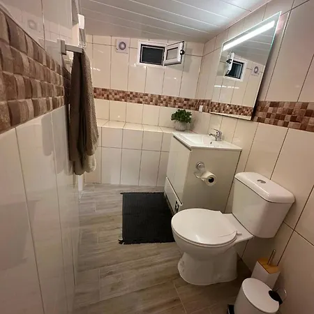 La Cueva House בית הארחה
